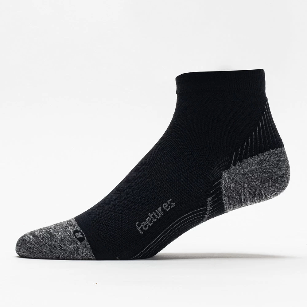 Feetures PF Relief Ultra Light Quarter Socks - Image 4